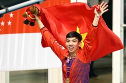 Kình ngư Huy Hoàng biểu tượng mới của đường đua xanh và khát vọng từ SEA Games