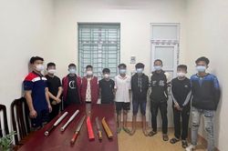 Hòa Bình: Hàng chục thanh, thiếu niên dùng hung khí rượt đuổi nhau