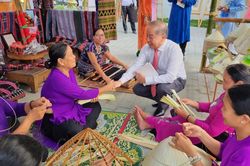 Nón lá Huế - Tâm hồn Huế