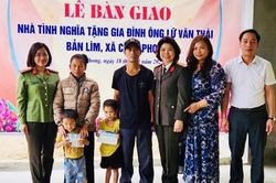 Từ vụ ngộ độc hy hữu đến căn nhà ấm áp