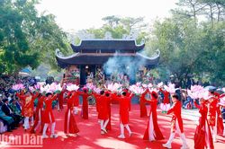 Đà Lạt: Đông đảo người dân và du khách dự lễ Giỗ Tổ Hùng Vương