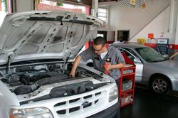 Ba hạng mục bảo dưỡng cần làm ngay sau khi mua ô tô cũ