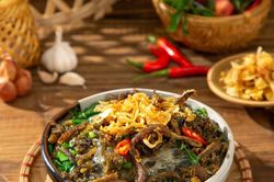 'Thẩm' ngay 10 đặc sản Ninh Bình 'hot' không kém cơm cháy, thịt dê