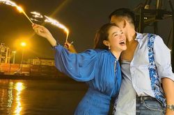 Mang thai con đầu lòng, Minh Hằng được ông xã 'cưng như trứng mỏng'