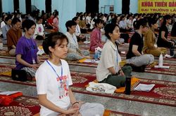 Đồng Nai: Khai mạc khóa thiền Vipassana 'Chánh niệm trong hơi thở'