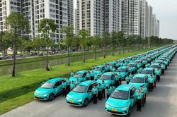 Taxi Xanh SM khai trương dịch vụ tại Thành phố Hồ Chí Minh và mở tuyến đưa đón sân bay tại Hà Nội