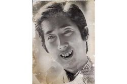 Đi bên em giữa lòng thành phố yêu thương