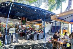 Đà Lạt: Các quán cafe, chợ đêm chật kín du khách trong ngày đầu nghỉ lễ 30/4