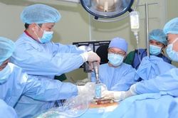 Nghiên cứu cho thấy phẫu thuật đau thần kinh tọa chỉ có tác dụng giảm đau trong thời gian ngắn