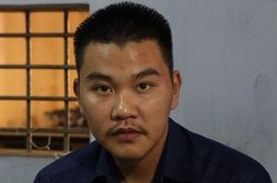 Bắt 2 đối tượng dùng thủ đoạn táo tợn cưỡng đoạt tài sản để mua ma túy