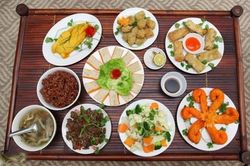 Bất ngờ với mâm cỗ đầy đủ món ngon chỉ với 500.000 đồng