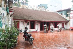 Hoàng giáp Nguyễn Trù bồi đắp nền học, khắc đá đề danh