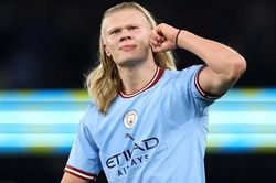 Haaland có phải tiền đạo hay nhất lịch sử Premier League?