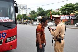 Hà Nội: 5 ngày nghỉ lễ, phạt 770 'ma men'