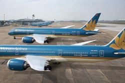 Cổ phiếu Vietnam Airlines bất ngờ tăng kịch trần