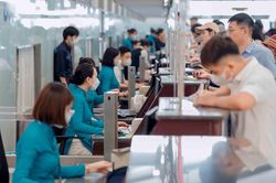 Hai sân bay lớn nhất cả nước đón gần 1,2 triệu lượt khách dịp nghỉ lễ 30/4 và 1/5