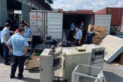 Vụ lập 47 công ty để buôn lậu 1.280 container hàng: Kẻ chủ mưu và 25 bị cáo hầu tòa