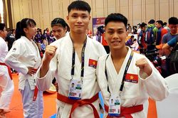 Đoàn Việt Nam giành 2 huy chương đồng đầu tiên ở SEA Games 32