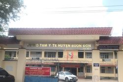 19 người nhập viện sau khi ăn cỗ đám cưới