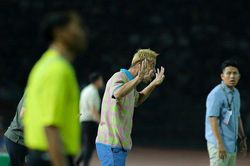 Keisuke Honda và 1001 sắc thái khi Campuchia bị chia điểm