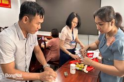 Biên Hòa xử phạt nhiều vụ mua bán thuốc lá điện tử trôi nổi