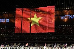 Lễ Khai mạc SEA Games 32: Rực rỡ sắc màu, ấn tượng và hoành tráng