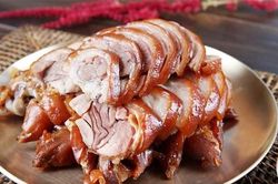 Thịt chân giò bổ dưỡng nhưng 2 nhóm người phải kiêng kỵ