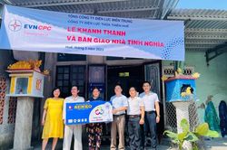 Thừa Thiên Huế: Bàn giao nhà tình nghĩa do EVNCPC hỗ trợ