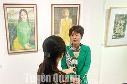 Họa sỹ Lương Ánh Hiện tham gia Triển lãm tranh Sắc Hạ 2
