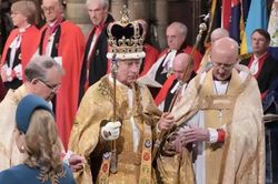 Vua Charles III nguyện cầu mọi người đều được dẫn dắt tới con đường hòa bình