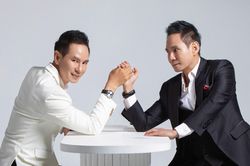 Cách 'Lật mặt 6' ăn khách