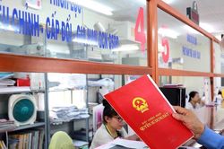 Bố mẹ tặng cho, sang tên sổ đỏ cho con có lấy lại được không?