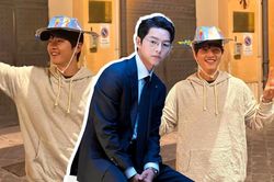 Song Joong Ki xuống sắc thấy rõ trong loạt ảnh mới, visual nam thần ngày nào còn đâu