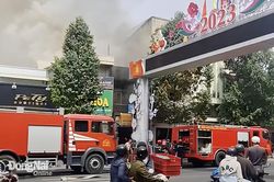 Cháy cửa hàng bán cá cảnh ở trung tâm TP.Biên Hòa