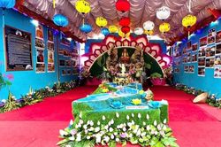 Tăng Ni sinh Việt Nam kính mừng Đại lễ Phật đản Phật lịch 2567 tại quốc đảo Sri Lanka