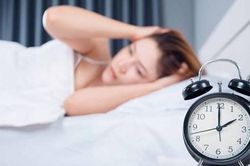 Mất ngủ: Nguyên nhân, phân loại và các phương pháp điều trị