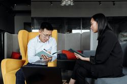 Kiểu quản lý 'cáo' và 'nhím'