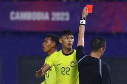 Cựu trọng tài FIFA khẳng định 11m cho U22 Việt Nam là chính xác, khó xác định U22 Malaysia phạm lỗi với Quan Văn Chuẩn
