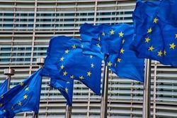 EU mở rộng cơ chế điều tiết giá để bảo vệ thị trường khí đốt