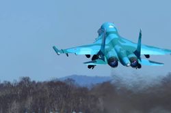 Máy bay Nga tấn công căn cứ lính đánh thuê ở Kharkiv, Ukraine nói bắn hạ 35 UAV