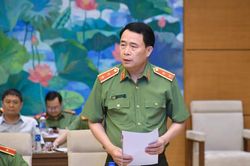 Hoàn thiện pháp luật về CAND, khắc phục vướng mắc trong thực tiễn công tác, chiến đấu