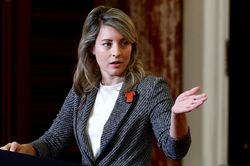 Canada trục xuất nhà ngoại giao Trung Quốc