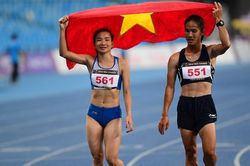 Nguyễn Thị Oanh lập kì tích chưa từng có trong lịch sử, ca ngợi thế nào cũng không đủ