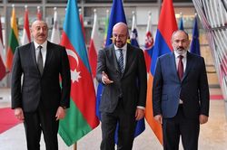 Hòa đàm cấp cao Armenia-Azerbaijan sắp nối lại, EU nỗ lực can dự, tính toán làm một việc