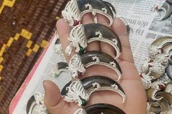 'Hồn nhiên' mua bán động vật hoang dã trên mạng