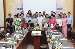Ký kết khung đối tác về phòng chống bệnh dịch từ động vật sang người