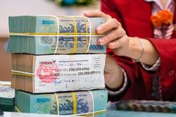Người dân gửi hơn 6 triệu tỷ đồng vào ngân hàng lấy lãi