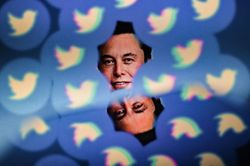Elon Musk hứa không khiến người dùng Twitter hối hận