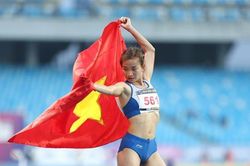 THACO AUTO tặng riêng ôtô cho Nguyễn Thị Oanh, thưởng lớn các VĐV điền kinh đang thi đấu SEA Games