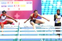 Hiệu ứng Nguyễn Thị Oanh lan tỏa, hai VĐV Việt Nam thống trị đường đua 100m